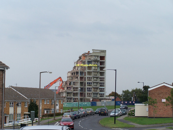 Photo 6"x4" The Fosters Tower Block, Angram Bank, High Green ... Going, Going - 1 High Green\/SK3397 c2011