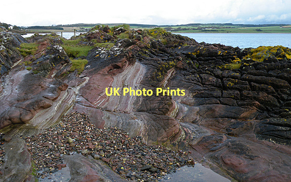 Photo 6"x4" Kinnesswood Formation Kilchattan Bay\/NS1055 c2011