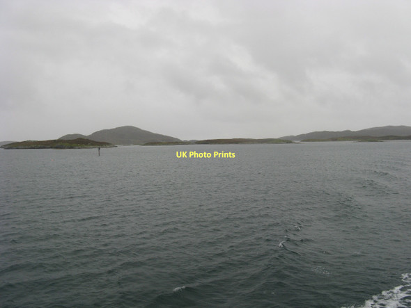 Photo 6"x4" Small islands off Barra \u00c0ird Mhidhinis c2011