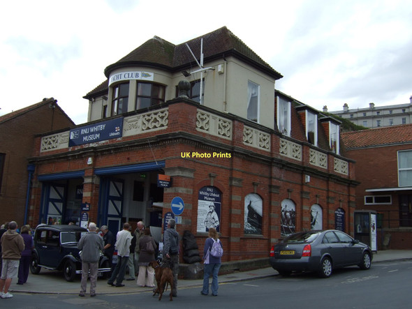 Photo 6"x4" RNLI Whitby Museum and Yacht Club Whitby\/NZ8910 c2011