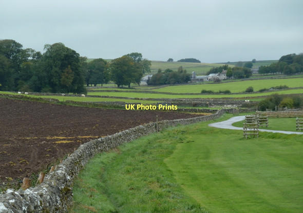 Photo 6"x4" Limestone Way towards Flagg Flagg c2011
