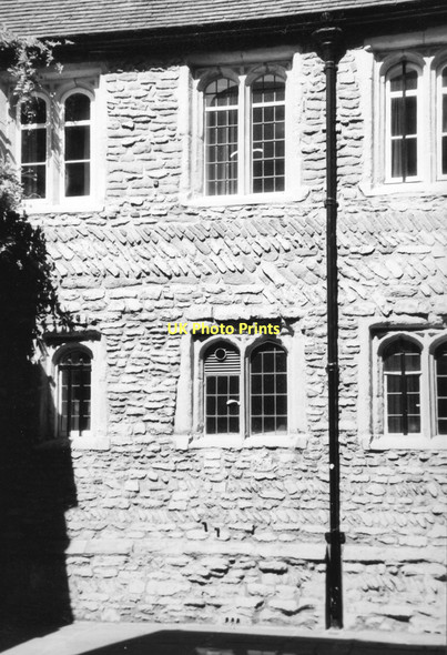 Photo 6"x4" Trinity Lane: bright sunlight on an ancient wall Cambridge\/TL4658 c1996