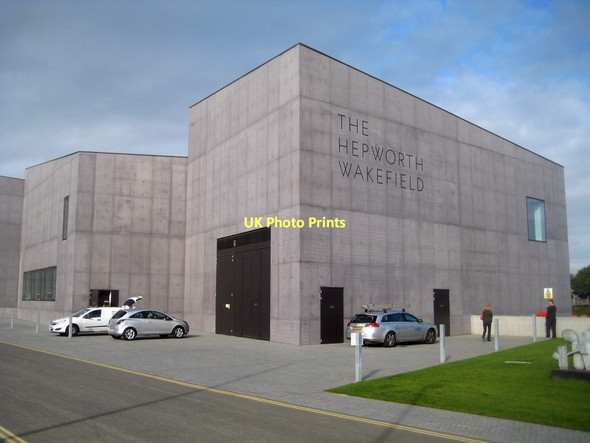 Photo 6"x4" The Hepworth Wakefield - East face Wakefield\/SE3320 c2011
