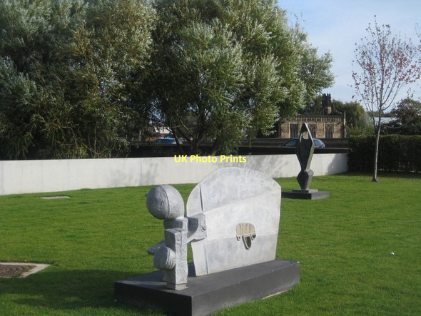 Photo 6"x4" The Hepworth Wakefield - front green Wakefield\/SE3320 c2011