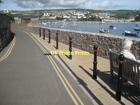 Photo 6"x4" Wall, footway and bollards, Riverside  Teignmouth c2011
