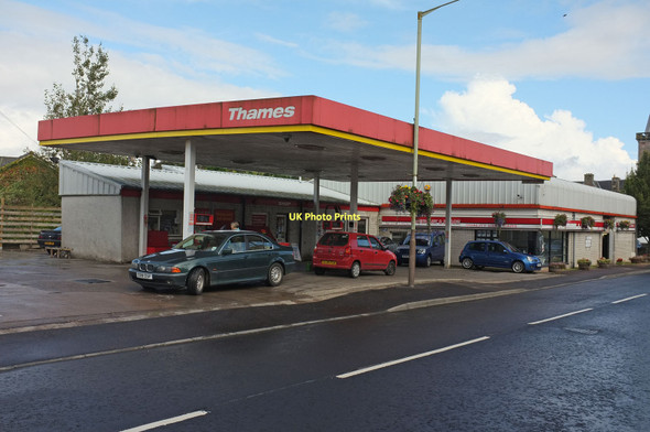 Photo 6"x4" Filling station and garage Kinross c2011