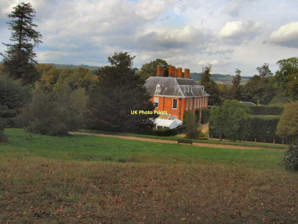 Photo 6"x4" Side view of Squerryes Court House Goodley Stock c2011