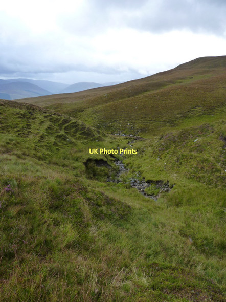 Photo 6"x4" Tributary of the Allt Beinn Chlianaig Roybridge c2011