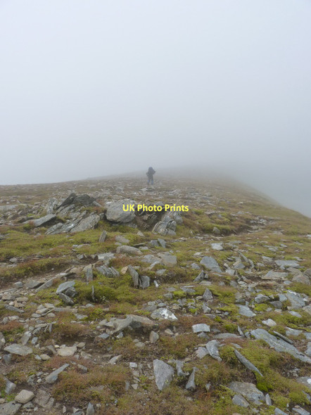 Photo 6"x4" Uphill into the clag, dear friends... Sg\u00f9rr nan Conbhairean c2011