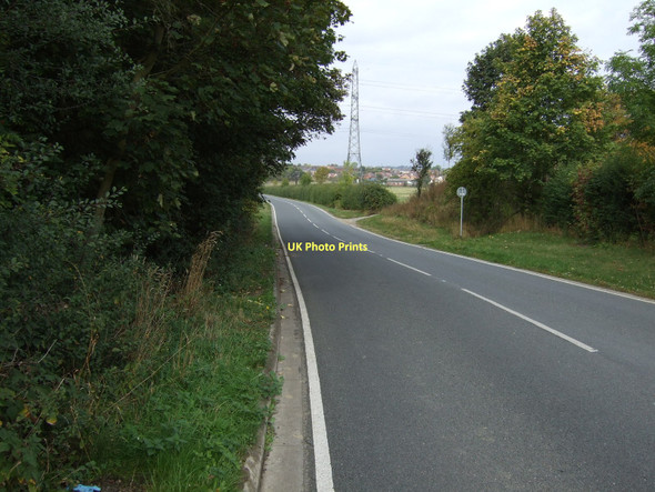 Photo 6"x4" B6422 towards South Elmsall Hooton Pagnell c2011