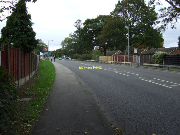 Photo 6"x4" Doncaster Road, Ackworth Moor Top Ackworth Moor Top c2011