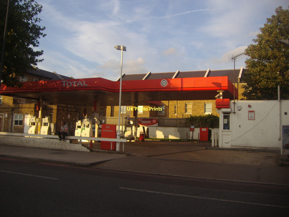 Photo 6"x4" Total garage on Old Kent Road Bermondsey c2011