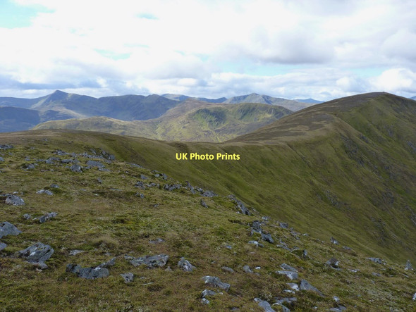 Photo 6"x4" The northern face of the ridge Aonach Shasuinn c2011