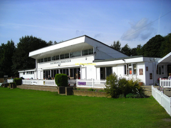 Photo 6"x4" East Molesey Cricket Club pavilion Teddington\/TQ1670 c2011
