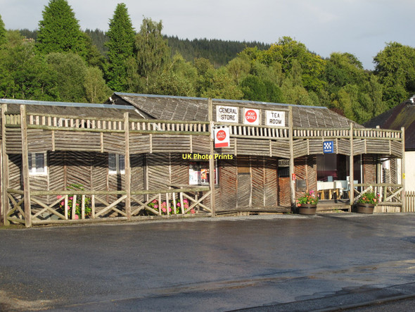 Photo 6"x4" General Store Birnam c2011