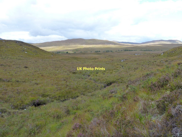 Photo 6"x4" Looking downstream on the Feithe Bhuidhe Bruthach nan Uamh c2011