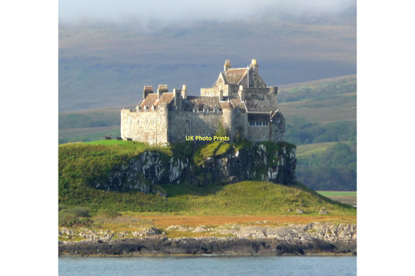 Photo 6"x4" Duart Castle Lochdon c2011
