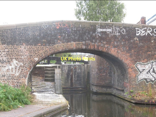 Photo 6"x4" Bridge 15 Birmingham and Fazeley Canal and Aston lock no 14 Birmingham c2011