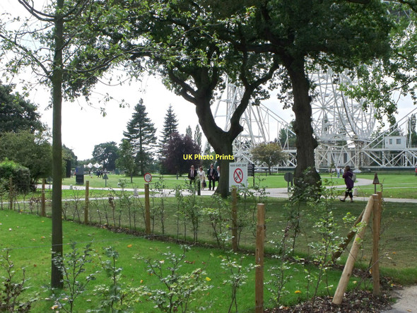 Photo 6"x4" Entrance to Jodrell Bank radio telescope Blackden Heath c2011