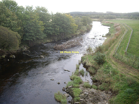 Photo 6"x4" Downstream River Deveron Huntly c2011