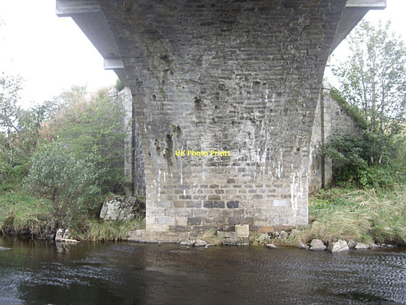 Photo 6"x4" Under the arch of the Bridge of Gibston Huntly c2011
