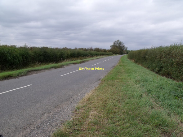 Photo 6"x4" Road near Newtoft Faldingworth c2011
