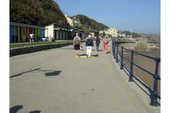Photo 6"x4" Filey Promenade Filey c2011