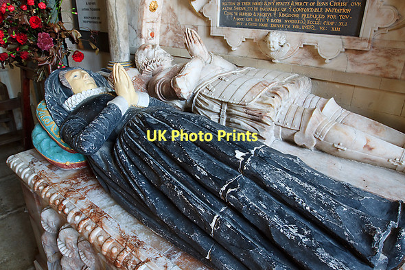 Photo 6"x4" Sir Benjamin Tichborne monument, St Andrew's church, Tichborne (detail - 3) Ovington\/SU5631 c2011