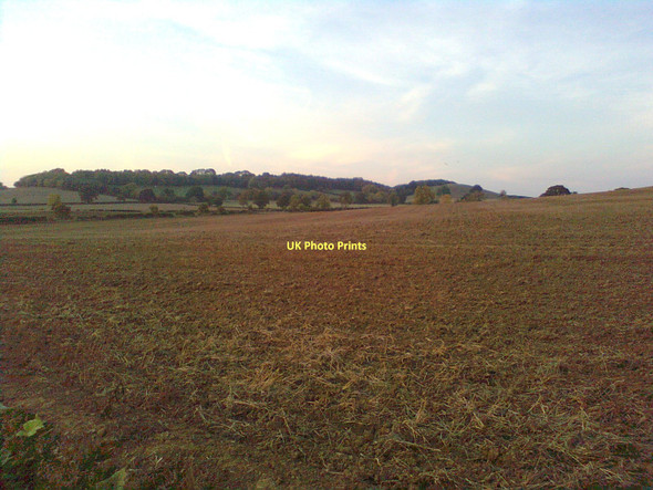Photo 6"x4" Round Hill from the Roman road Shutford c2011