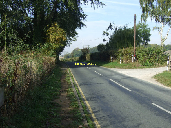 Photo 6"x4" Newton Lane New Fryston c2011