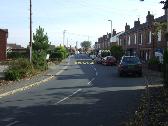 Photo 6"x4" Lower Mickletown heading east Castleford c2011
