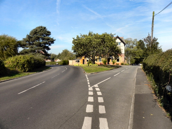 Photo 6"x4" Station Road (B5160) Dunham Woodhouses Dunham Woodhouses c2011