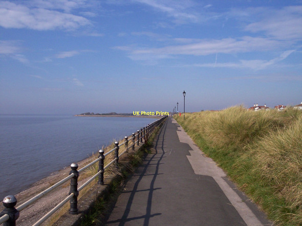 Photo 6"x4" The promenade on Lancashire Coastal Way Lytham St Anne's c2011