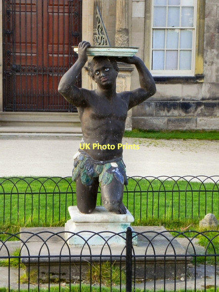 Photo 6"x4" Dunham Massey Sundial Dunham Town c2011