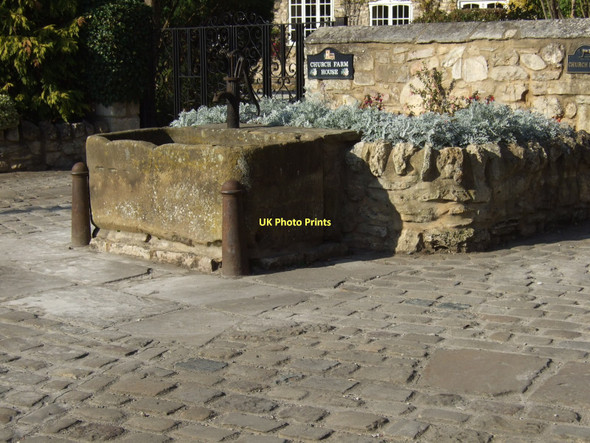 Photo 6"x4" Horse trough, Ledsham Ledsham\/SE4529 c2011