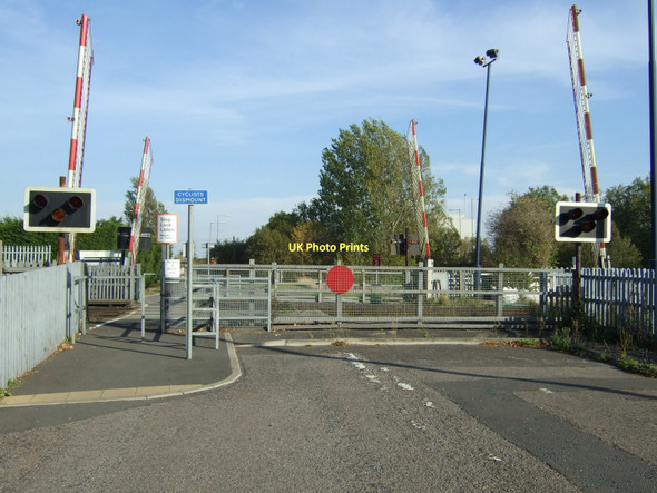Photo 6"x4" Gated level crossing on Moor Lane Sherburn in Elmet c2011