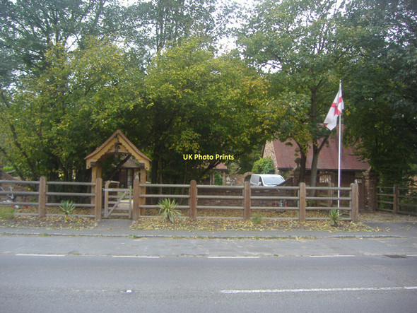 Photo 6"x4" Building on London Road near Wendover Wendover c2011