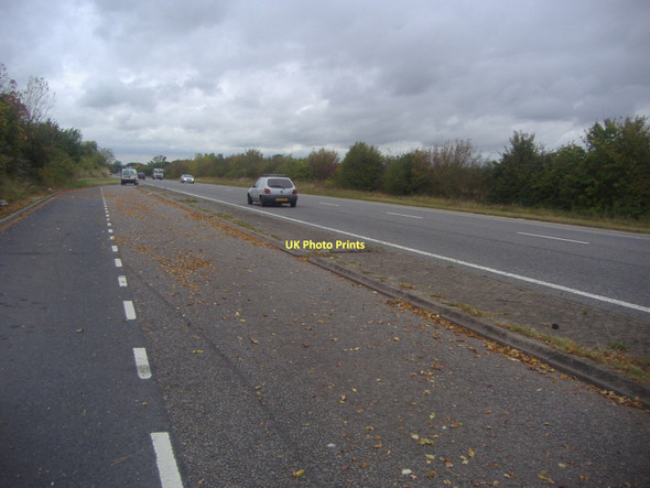 Photo 6"x4" Parking area on the A413 Wendover bypass Wendover c2011