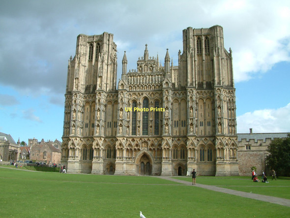 Photo 6"x4" Well Cathedral, Somerset Wells c2005