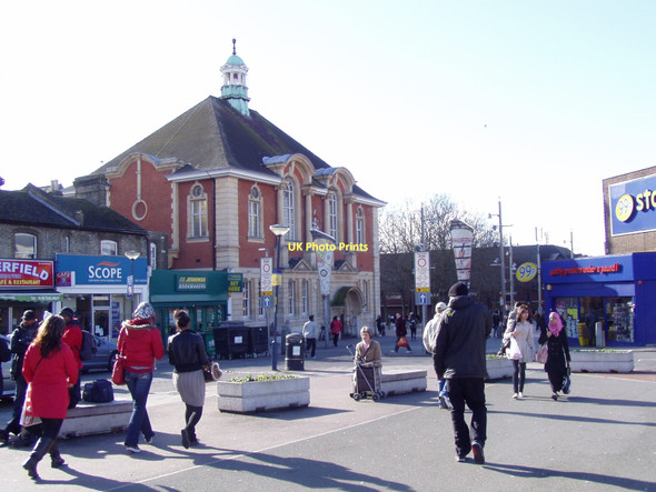 Photo 6"x4" Walthamstow Library, High Street, Walthamstow Walthamstow c2011