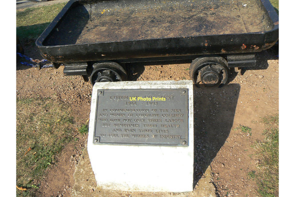 Photo 6"x4" Commemorative plaque Cotgrave c2011