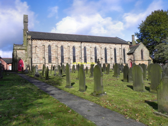 Photo 6"x4" St David's Parish Church, Copperas Lane Aspull c2011