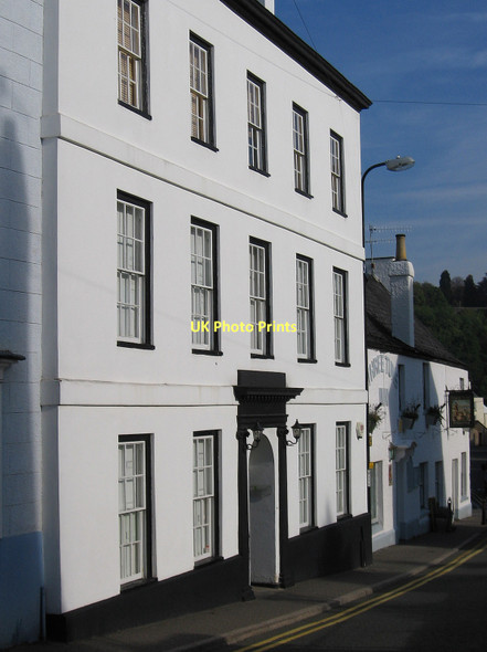 Photo 6"x4" Chepstow - house and inn on Bridge Street Chepstow\/Cas-Gwent c2011