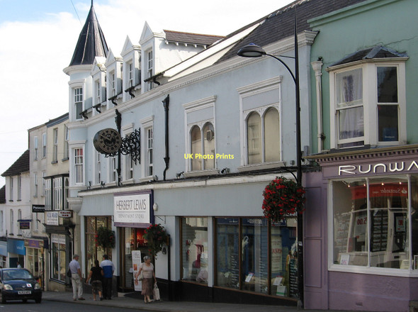 Photo 6"x4" Chepstow - Herbert Lewis shop on High Street Chepstow\/Cas-Gwent c2011