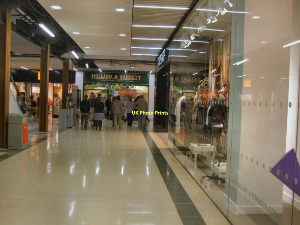 Photo 6"x4" Westfield Shopping Centre Guildford c2011
