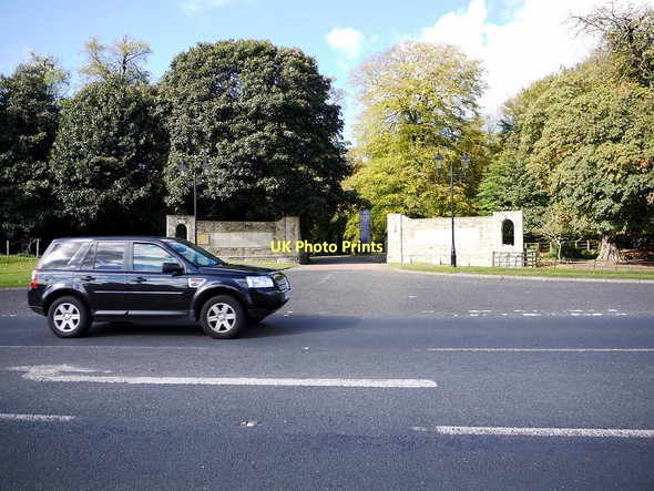 Photo 6"x4" Entrance to Hardwick Hall Hotel  from A177 Sedgefield c2011