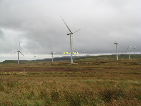 Photo 6"x4" Whitelee Windfarm Brown Hill\/NS5348 c2011