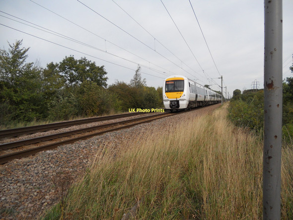 Photo 6"x4" Railway in Cranham Upminster c2011