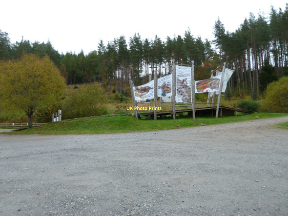Photo 6"x4" Banners at the rides end - or start, Wolftracks Crathie\/NN5894 c2011