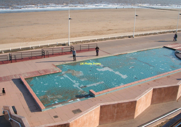 Photo 6"x4" Paddling pool, Bridlington South Sands Bridlington c2011